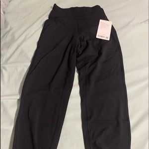 Lululemon align jogger size 2. NWT